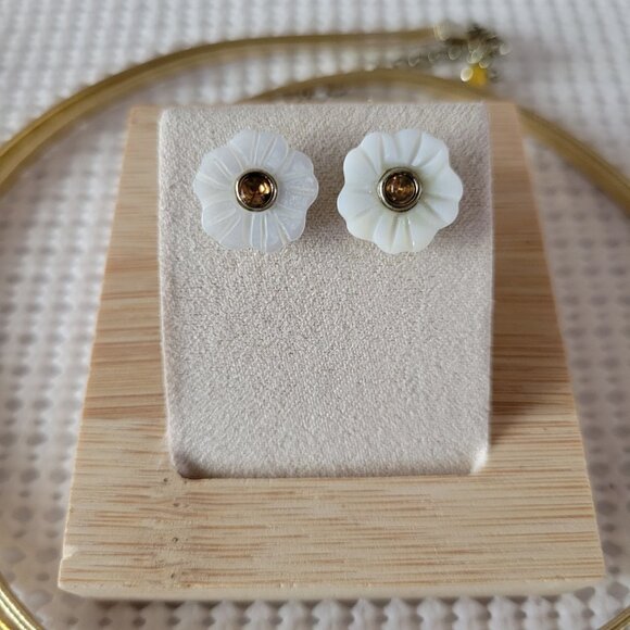 SAO Floral Daisy Choker Necklace Matching Pierced Stud Earrings Set Orange Topaz - Picture 3 of 5